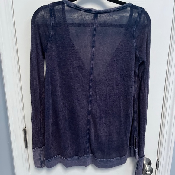 We the free women’s blue sheer long sleeve boho distressed top XS Free People - Picture 8 of 12